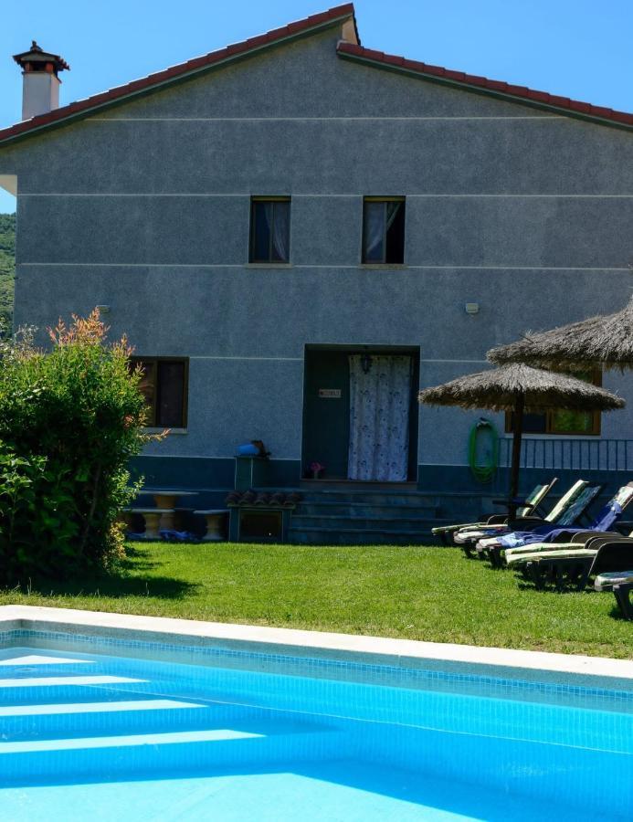 Maison d'hôtes La Hojarasca à Cuevas Del Valle Extérieur photo